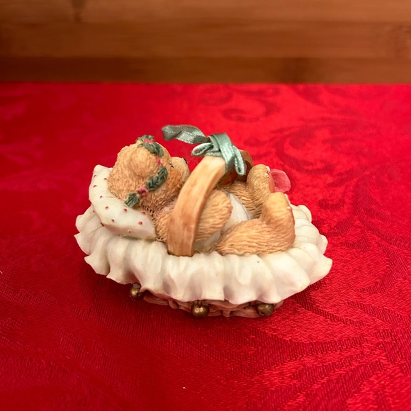 Cherished Teddies Beary Christmas Baby in Basket Ornament - Picture 6 of 8